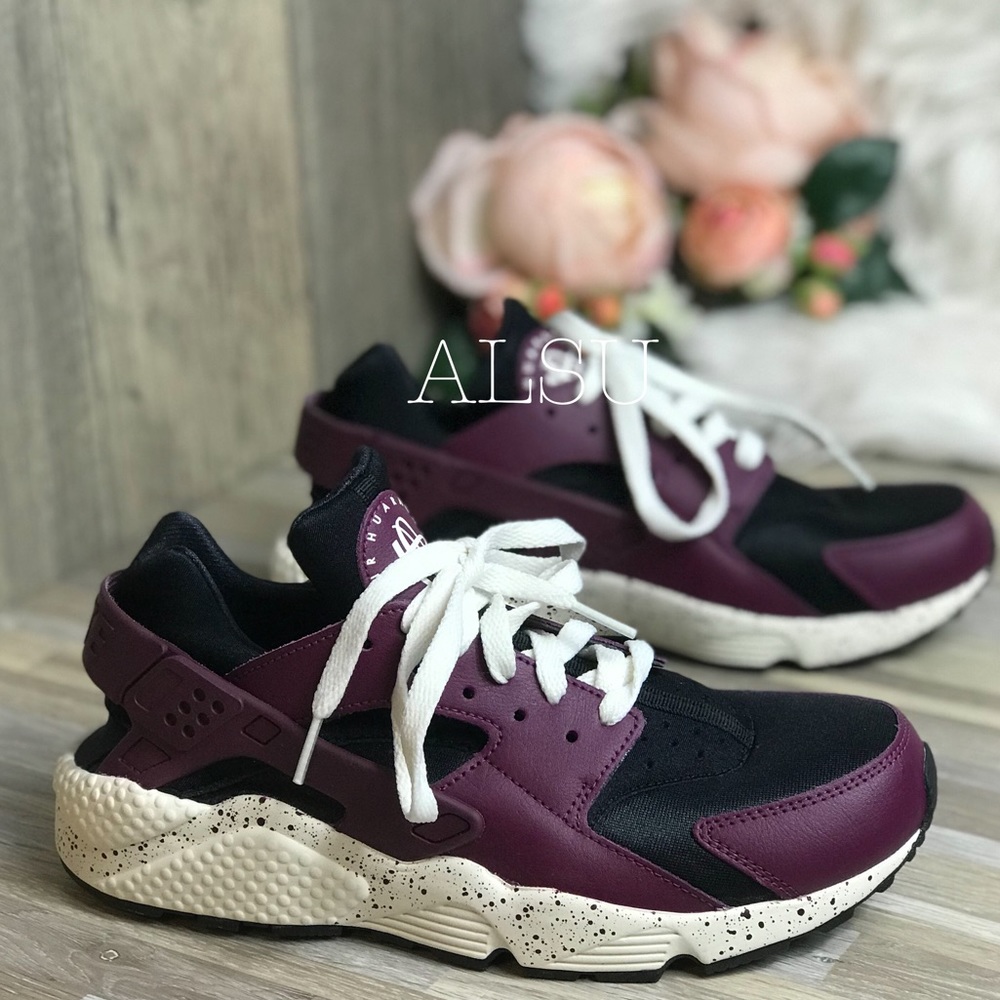 NWT NikeID Huarache Run Burgundy B/W Dots W AUTHEN - Picture 4 of 8